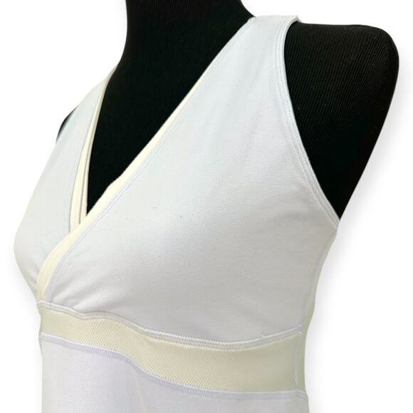 Lululemon | 12 | Lavender Deep-V Mesh Panel Athletic Tank w/ Built-In Bra W1D11S - Picture 6 of 12